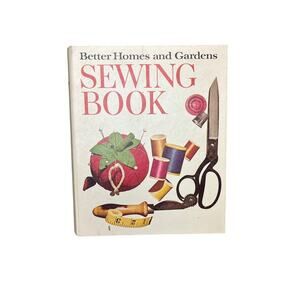 Better Homes & Gardens Sewing Book 1970s Vintage Binder Edition, 360 Pages